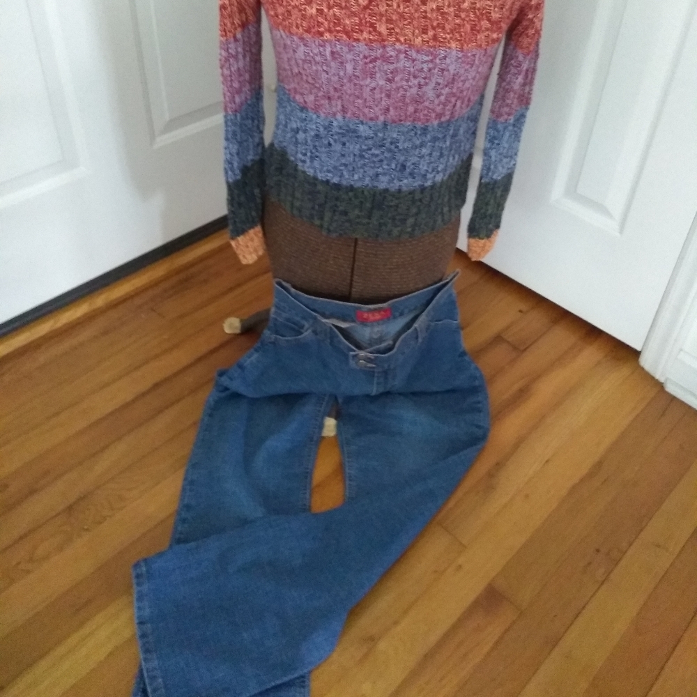 Jeans - Picture 4 of 4